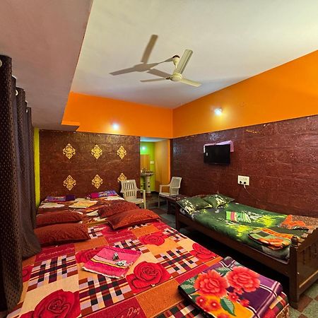 Dandeli Nakadi Home Stay Eksteriør billede