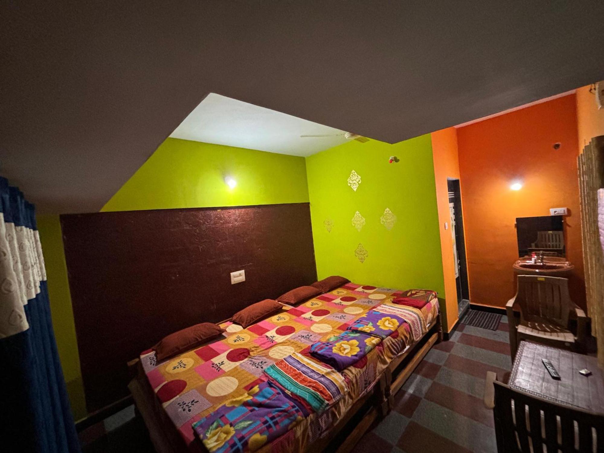 Dandeli Nakadi Home Stay Eksteriør billede
